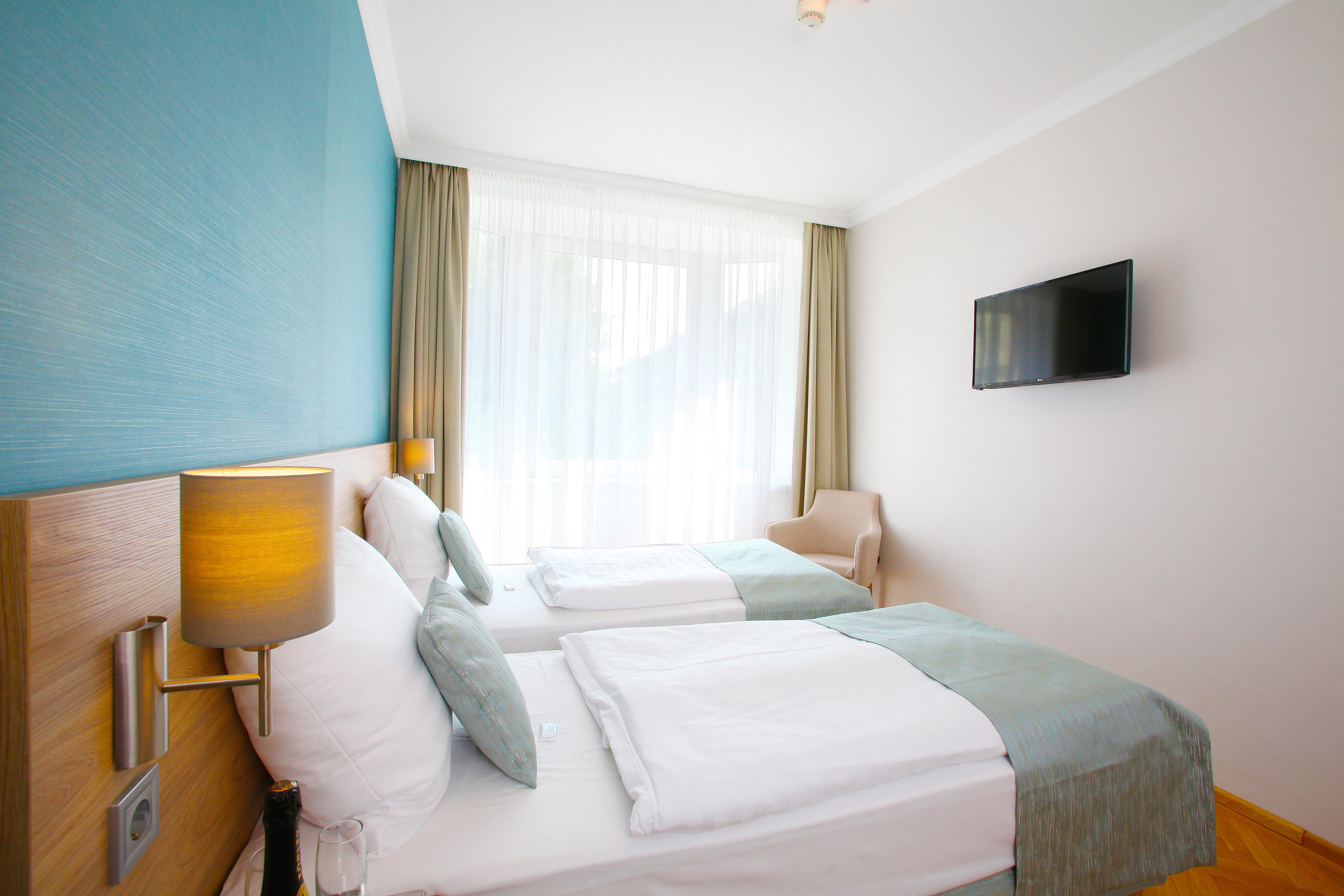 Medos Hotel Budapest Esterno foto