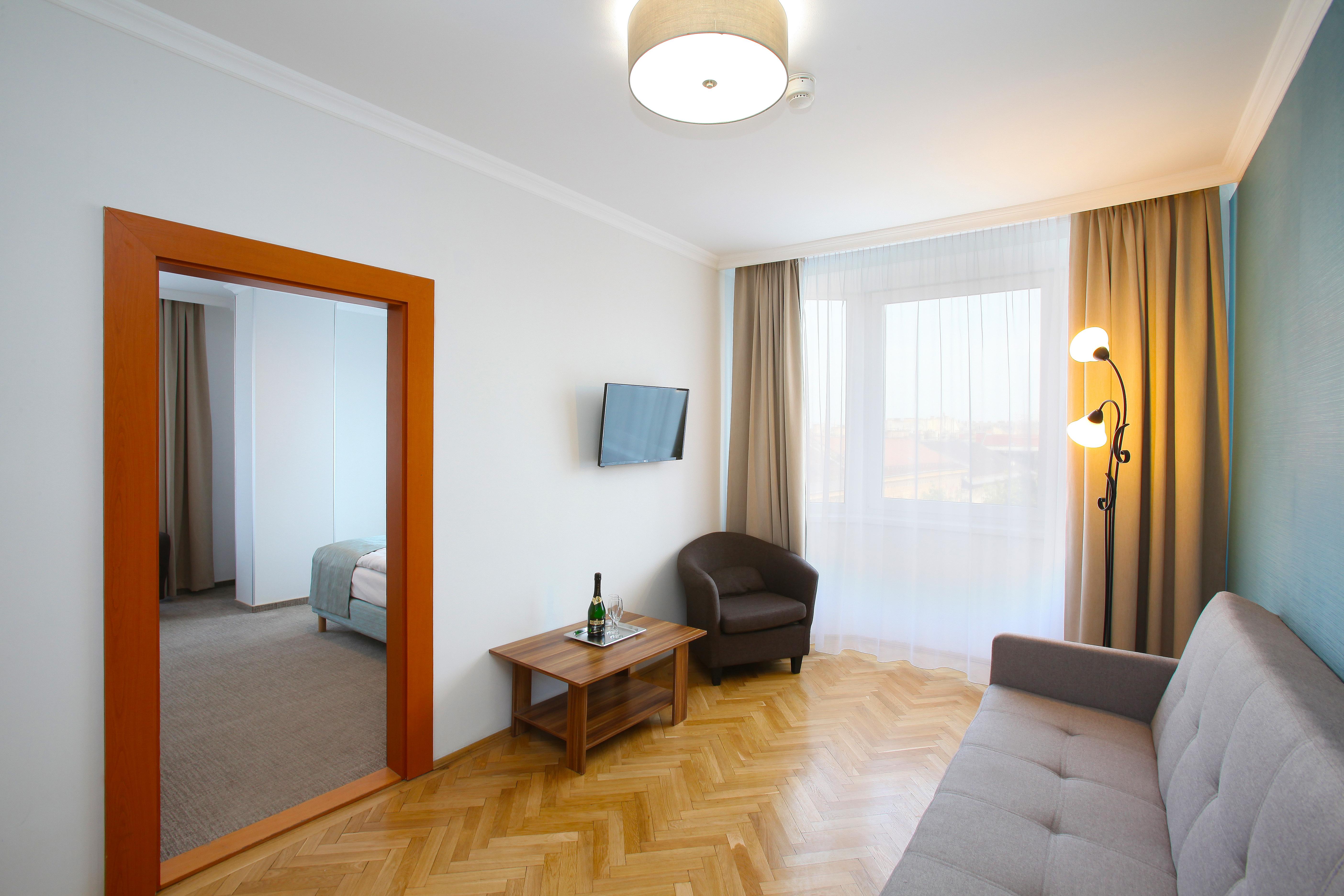 Medos Hotel Budapest Esterno foto