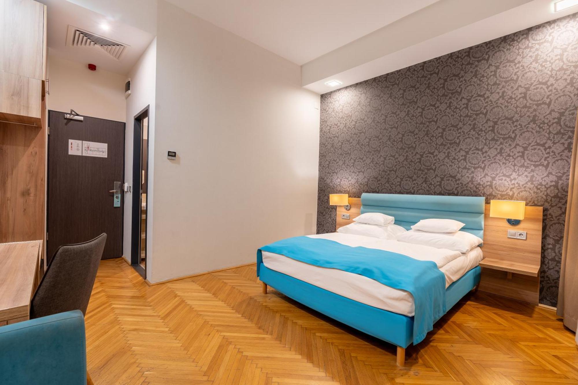 Medos Hotel Budapest Esterno foto