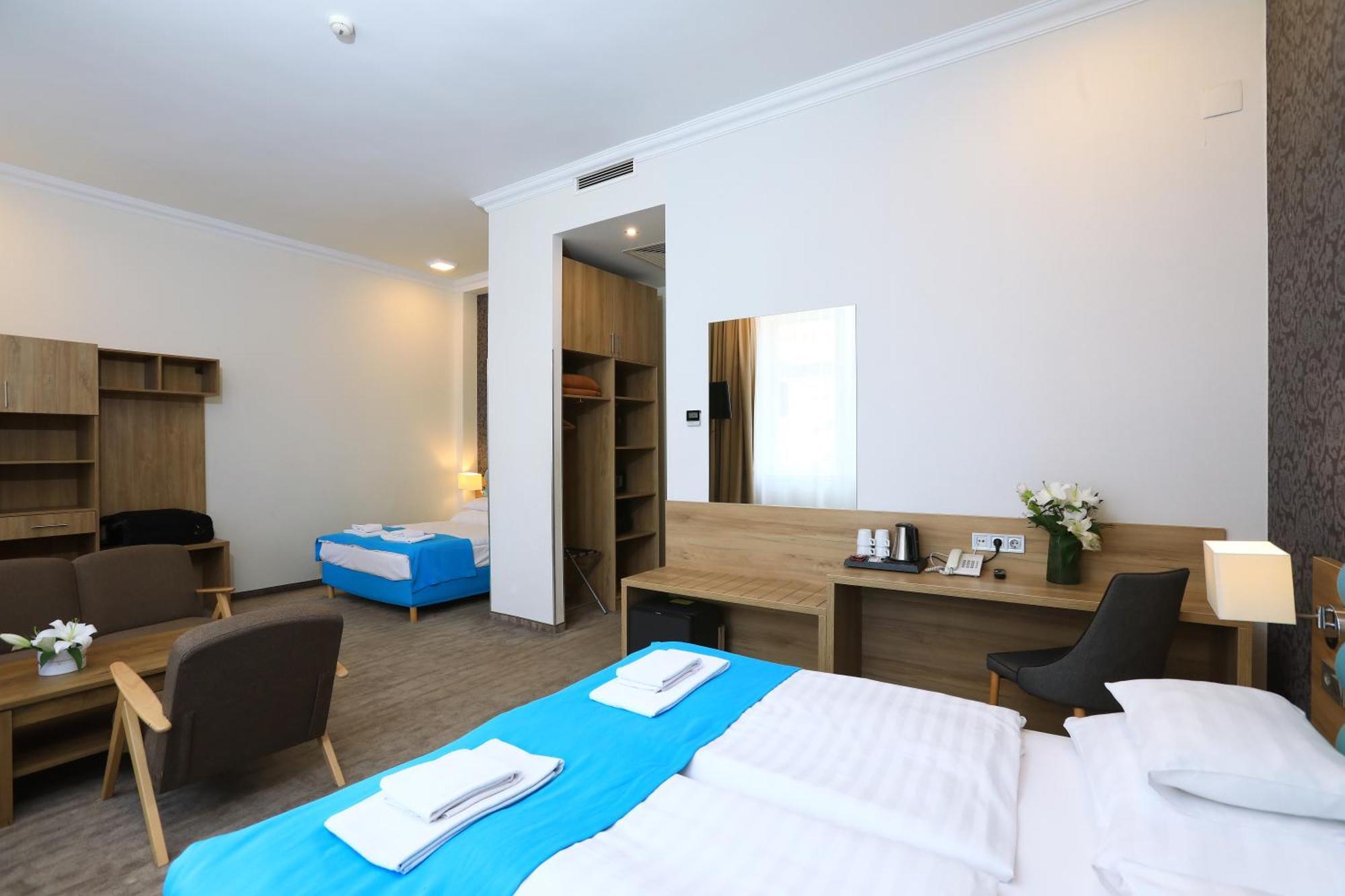 Medos Hotel Budapest Esterno foto