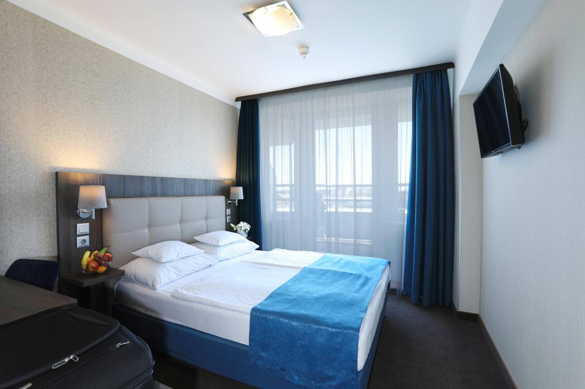 Medos Hotel Budapest Esterno foto